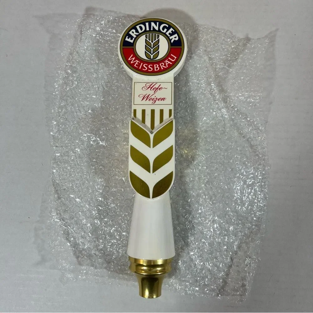 Erdinger Weissbräu Hefe-Weizen beer tap handle